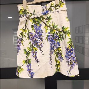 Dolce & Gabbana Cream Floral Design